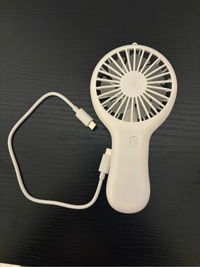 White USB Rechargeable Handheld Fan